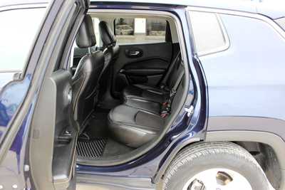 2019 Jeep Compass, $21995. Photo 11