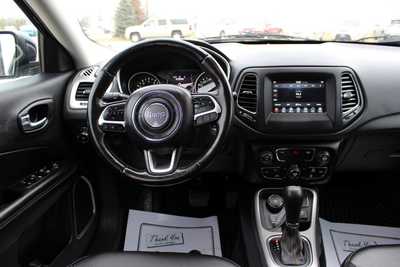 2019 Jeep Compass, $20495. Photo 12