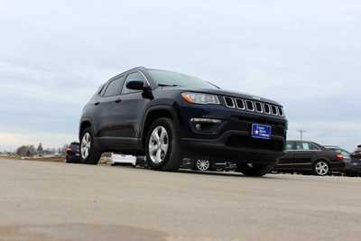 2019 Jeep Compass, $21995. Photo 4