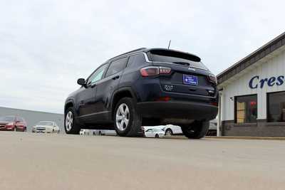 2019 Jeep Compass, $20495. Photo 8