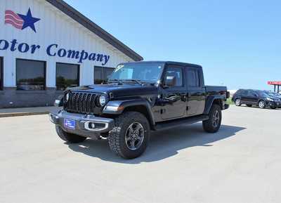 2020 Jeep Gladiator, $35995. Photo 2