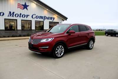 2015 Lincoln MKC, $17995. Photo 2