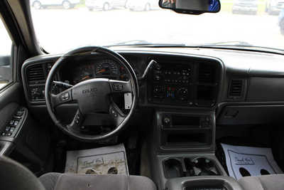 2003 GMC 2500 Crew Cab, $5995. Photo 11
