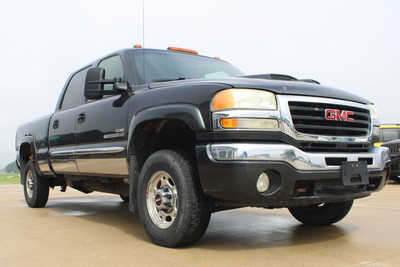 2003 GMC 2500 Crew Cab, $5995. Photo 3