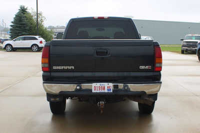 2003 GMC 2500 Crew Cab, $5995. Photo 5