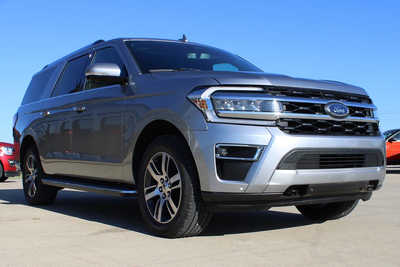 2022 Ford Expedition, $47995. Photo 4