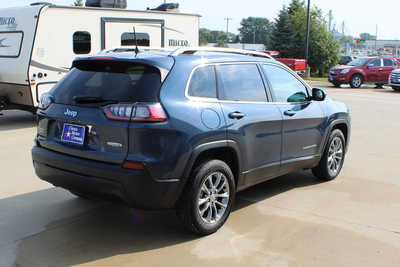 2020 Jeep Cherokee, $17995. Photo 5