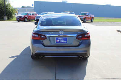 2017 Nissan Altima, $16995. Photo 6