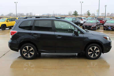 2018 Subaru Forester, $19995. Photo 4