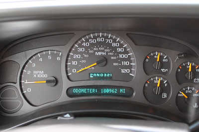 2003 Chevrolet Avalanche, $7995. Photo 11