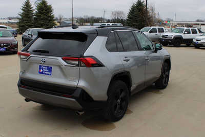 2020 Toyota RAV4, $29995. Photo 5