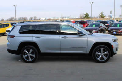 2021 Jeep Grand Cherokee L, $30995. Photo 4