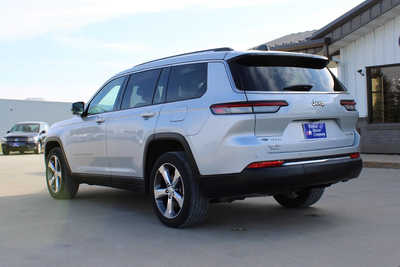 2021 Jeep Grand Cherokee L, $30995. Photo 7