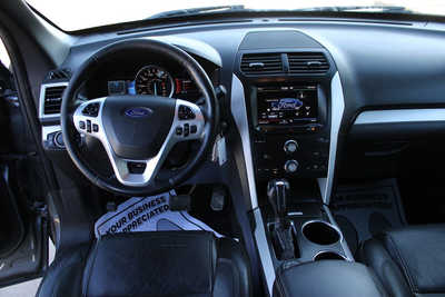 2013 Ford Explorer, $5995. Photo 12
