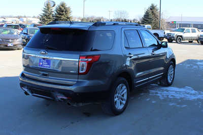 2013 Ford Explorer, $5995. Photo 5