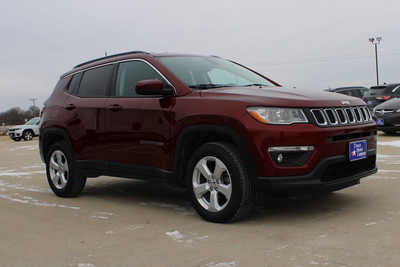 2021 Jeep Compass, $18995. Photo 3