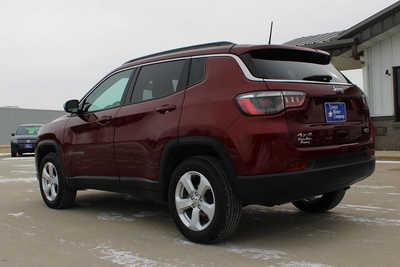 2021 Jeep Compass, $18995. Photo 7