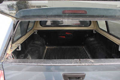 2006 Chevrolet Colorado Crew Cab, $3995. Photo 12