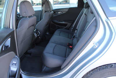 2024 Chevrolet Malibu, $21995. Photo 10