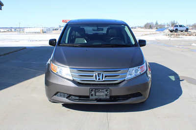 2011 Honda Odyssey, $4995. Photo 2