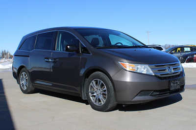 2011 Honda Odyssey, $4995. Photo 3