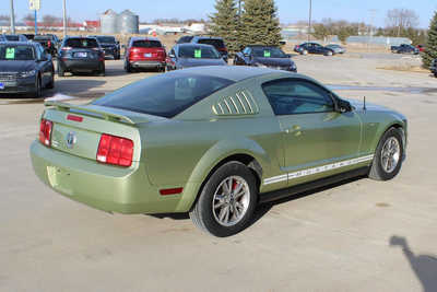 2005 Ford Mustang, $5995. Photo 5