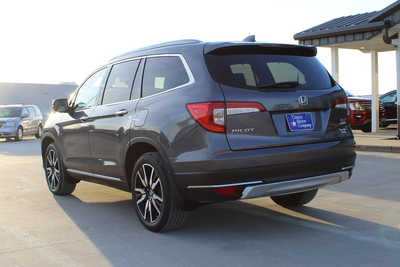 2020 Honda Pilot, $29995. Photo 7