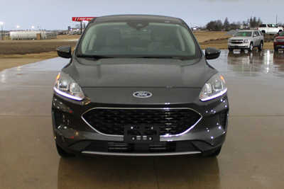2020 Ford Escape, $19995. Photo 2