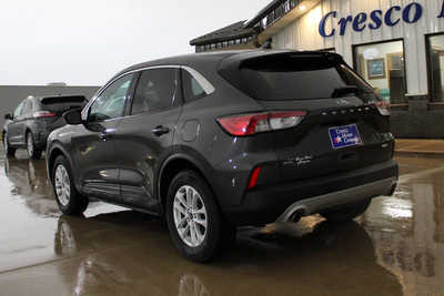 2020 Ford Escape, $19995. Photo 6