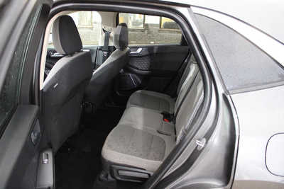 2020 Ford Escape, $19995. Photo 9