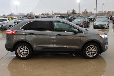 2023 Ford Edge, $22995. Photo 4