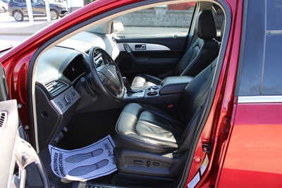 2014 Lincoln MKX, $15995. Photo 9