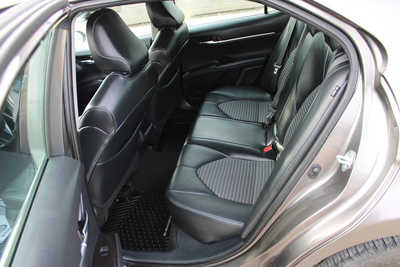 2022 Toyota Camry, $24995. Photo 10