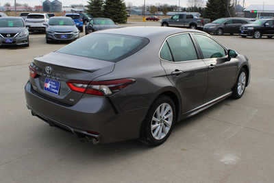 2022 Toyota Camry, $24995. Photo 5