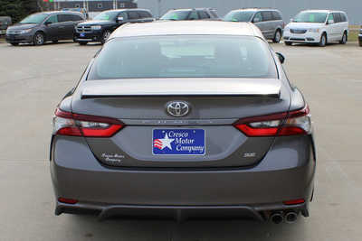2022 Toyota Camry, $24995. Photo 6