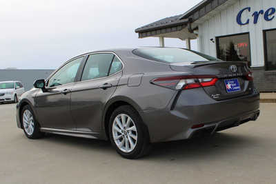 2022 Toyota Camry, $24995. Photo 7