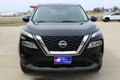2022 Nissan Rogue, $23995. Photo 2