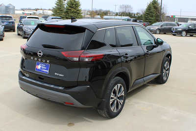 2022 Nissan Rogue, $23995. Photo 5