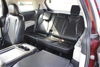 2022 Kia Carnival, $28995. Photo 11