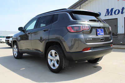 2018 Jeep Compass, $16995. Photo 7