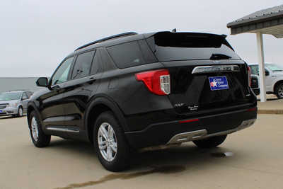2023 Ford Explorer, $32995. Photo 7