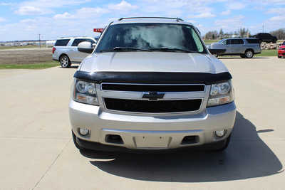 2007 Chevrolet Suburban, $7995. Photo 2