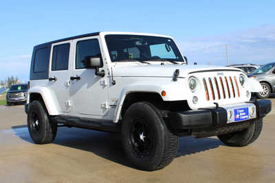 2014 Jeep Wrangler Unlimited, $17995. Photo 3