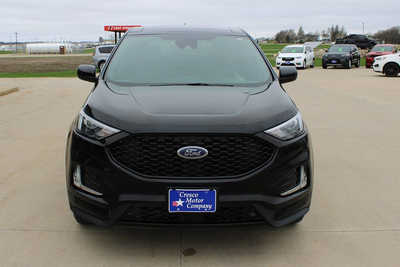 2022 Ford Edge, $27995. Photo 2