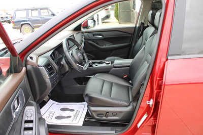 2023 Nissan Rogue, $26995. Photo 9