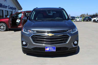 2021 Chevrolet Traverse, $25995. Photo 2