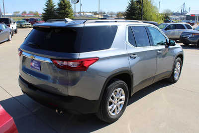 2021 Chevrolet Traverse, $25995. Photo 5