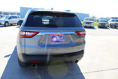 2021 Chevrolet Traverse, $25995. Photo 6