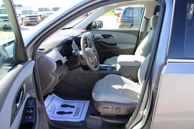 2021 Chevrolet Traverse, $25995. Photo 9