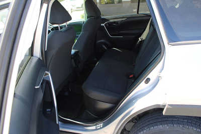 2020 Toyota RAV4, $27995. Photo 10